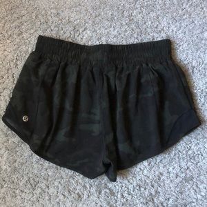 LULULEMON CAMO SHORTS